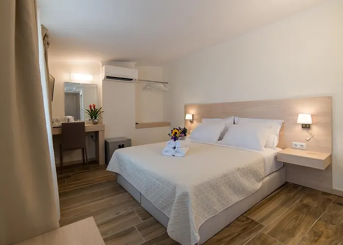 Πανσιόν Castello Boutique